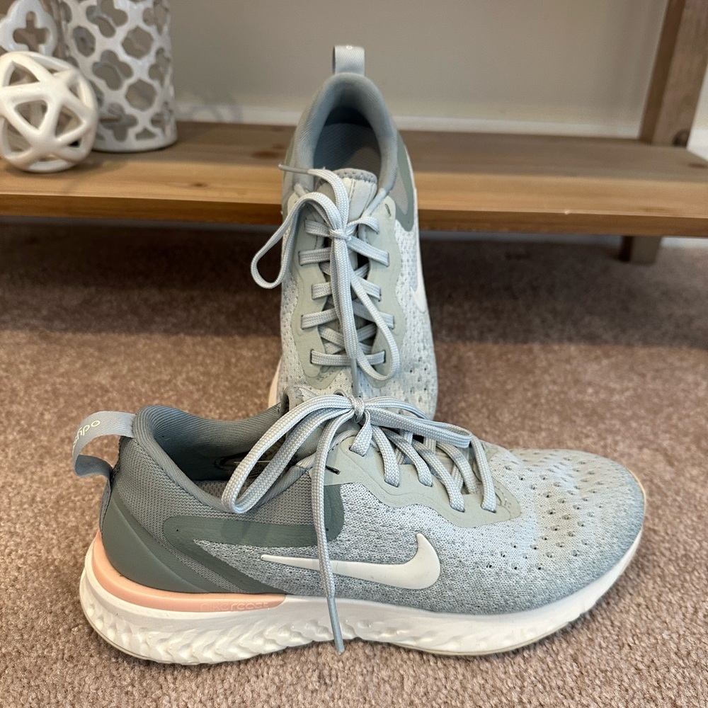Nike Women's Odyssey React Sneakers Gray and Pink